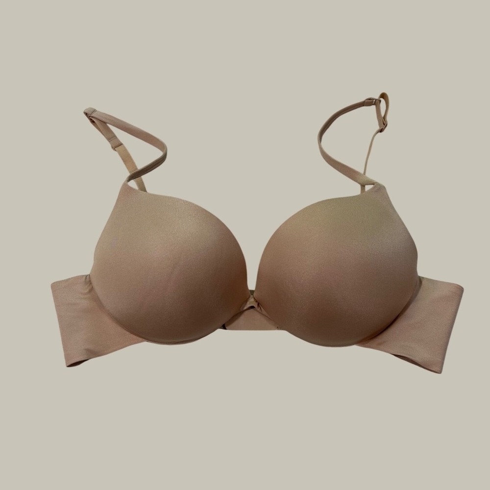SKIMS Bra Nude Underwire 36B Everyday Seamless Smooth Basic Neutral